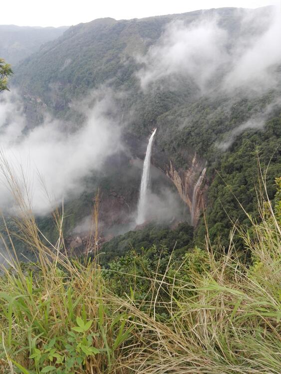 Nokhalakhai falls